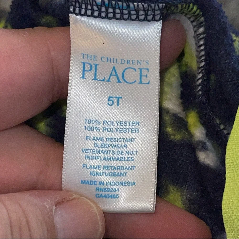 The Children’s Place Footed Pajamas
